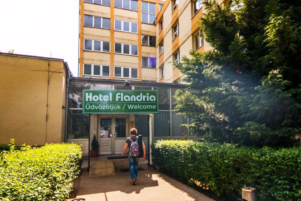 Hostel Flandria Budapeste Exterior foto