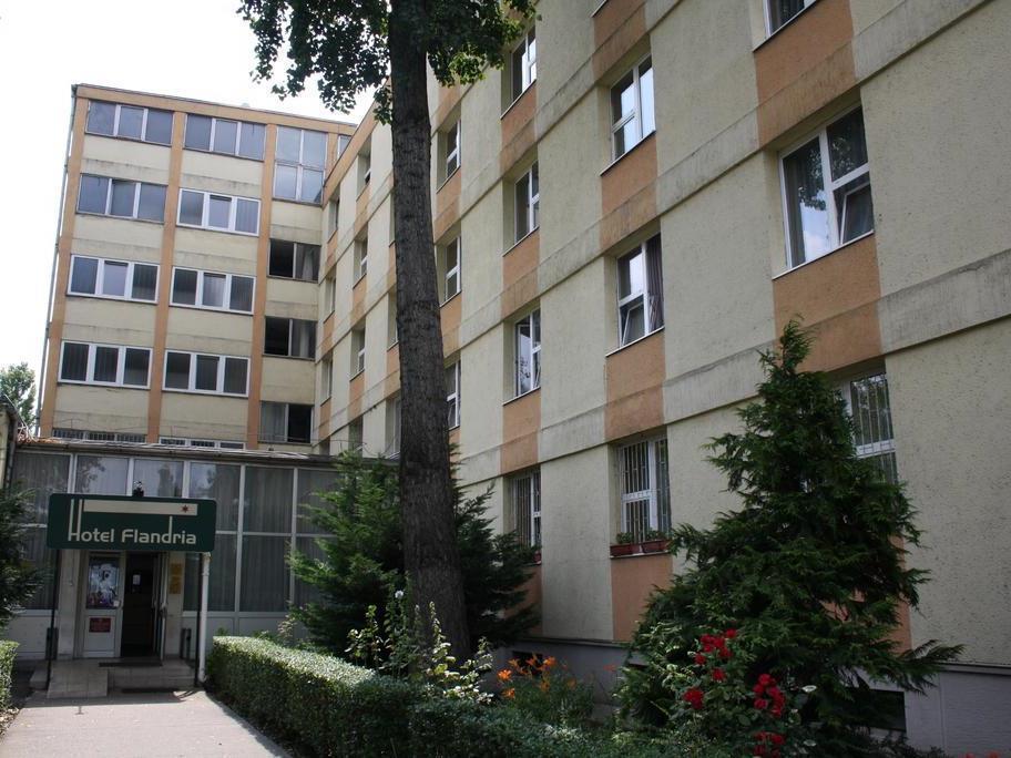 Hostel Flandria Budapeste Exterior foto